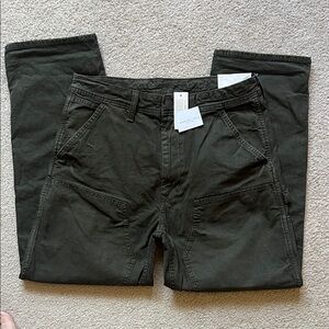 Men's Dark Green American Eagle Carpenter Jeans. NWT! Size 31/32